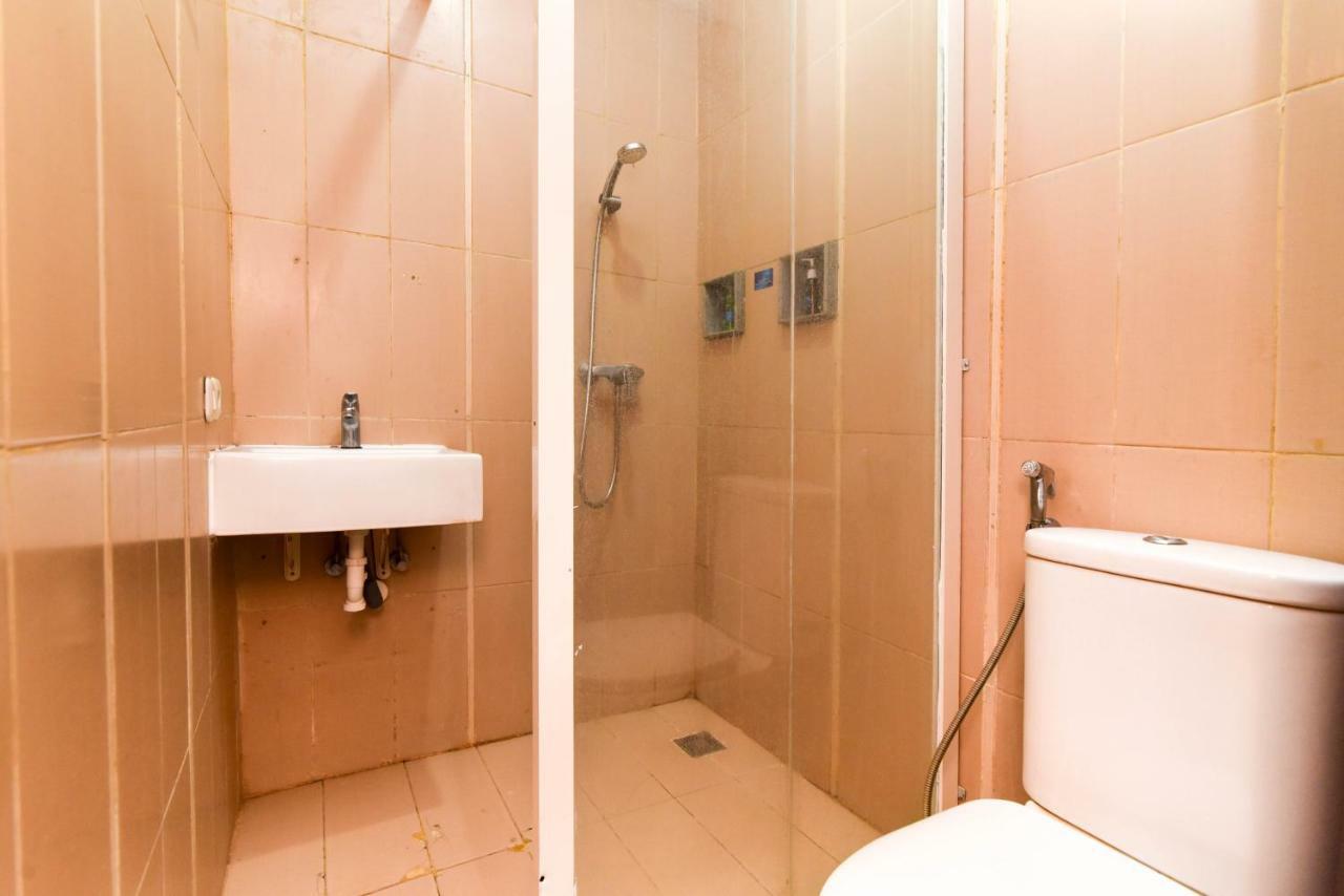 Готель Reddoorz Near Legian Street Кута Екстер'єр фото